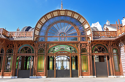 Wasserquelle in Évian-les-bains © COULANGES (Shutterstock.com)